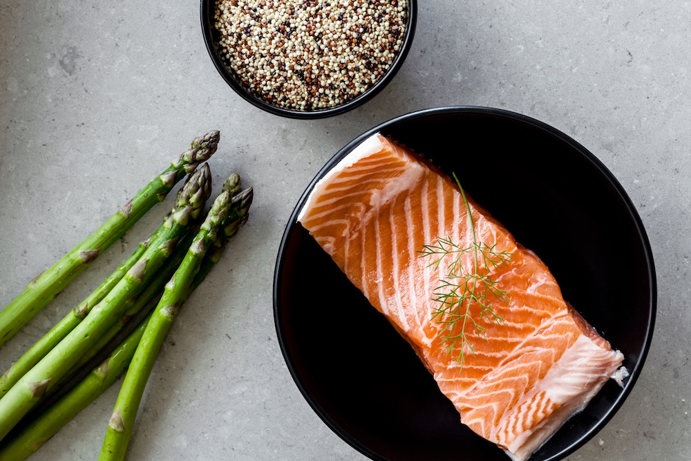 Protein bowl with baked salmon