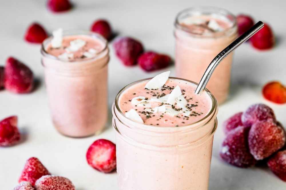 Strawberry coconut smoothie